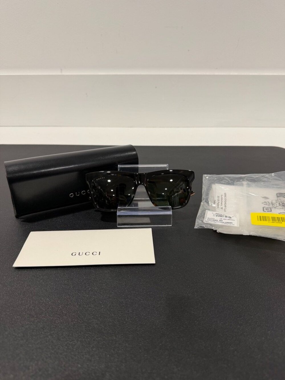 Gucci NIB Sunglasses Havana/Havana Green (JB1497)